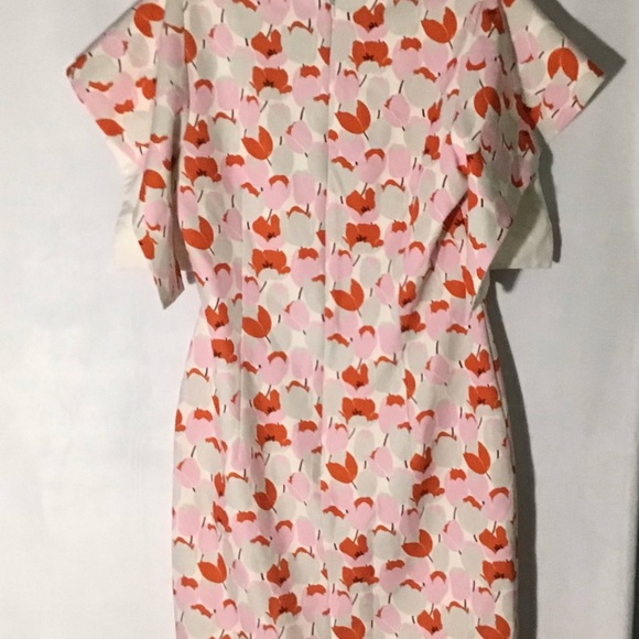 NWOT Black Halo Floral Dress with Flutter Sleeves - Picture 4 of 5